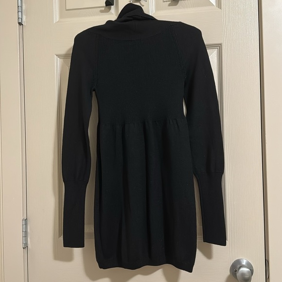 Aritzia cowl neck knitted dress mini - Picture 3 of 9